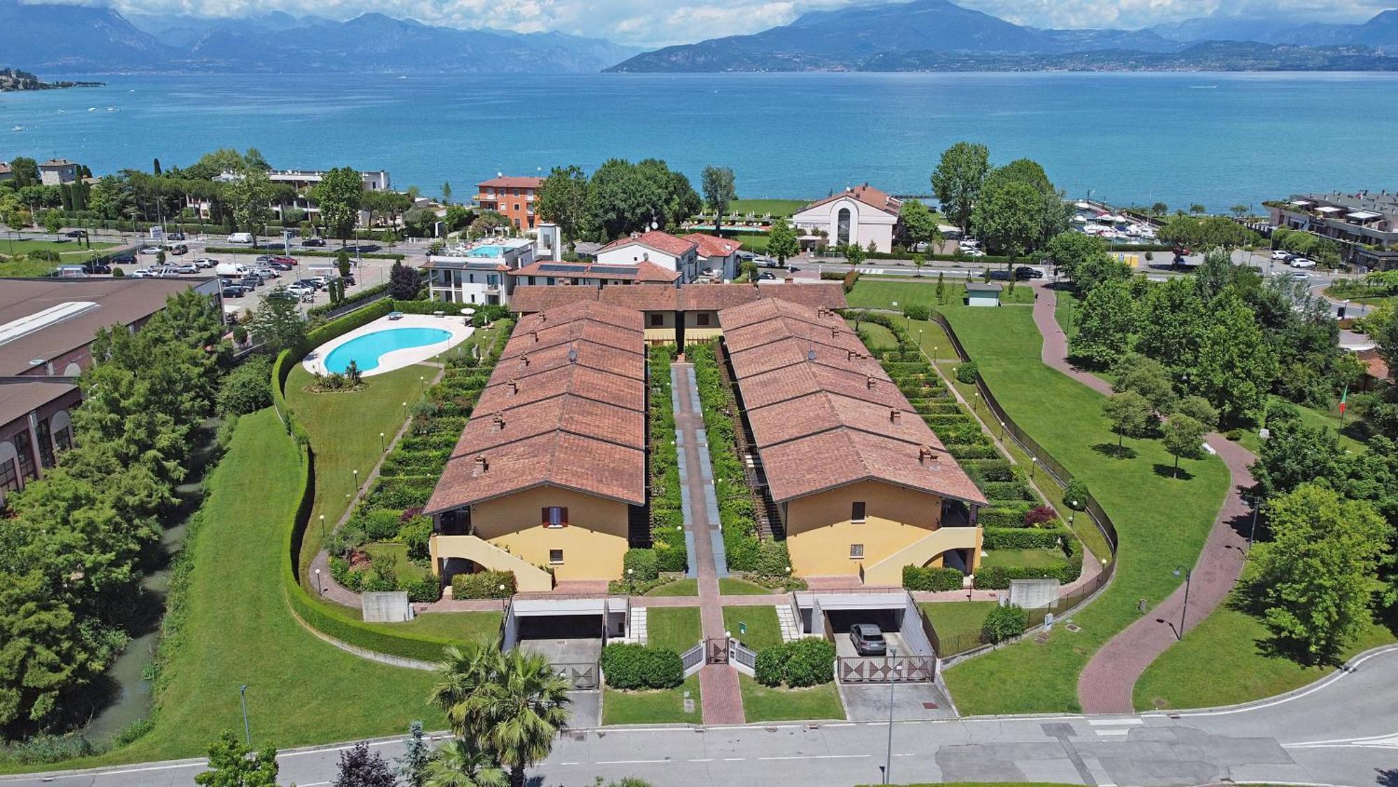 Il Canaletto A1 By Wonderful Italy Sirmione Exterior photo